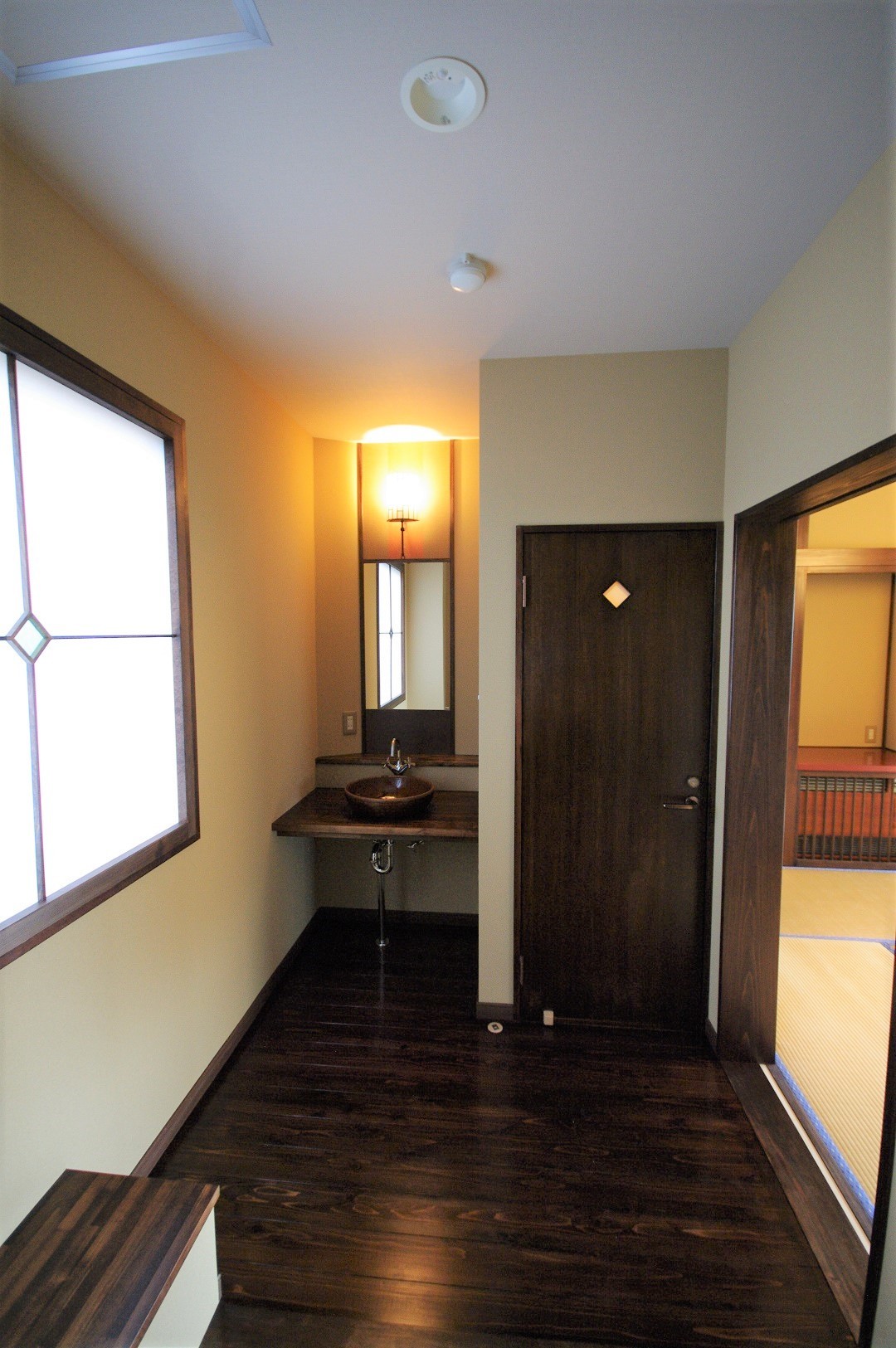 洗面台　トイレ